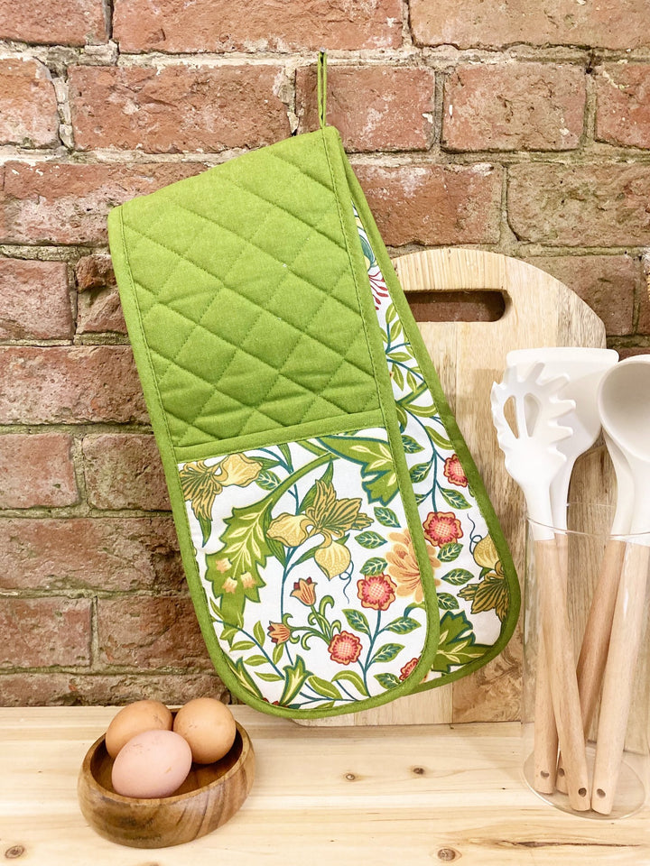 Green Sussex Double Oven Glove