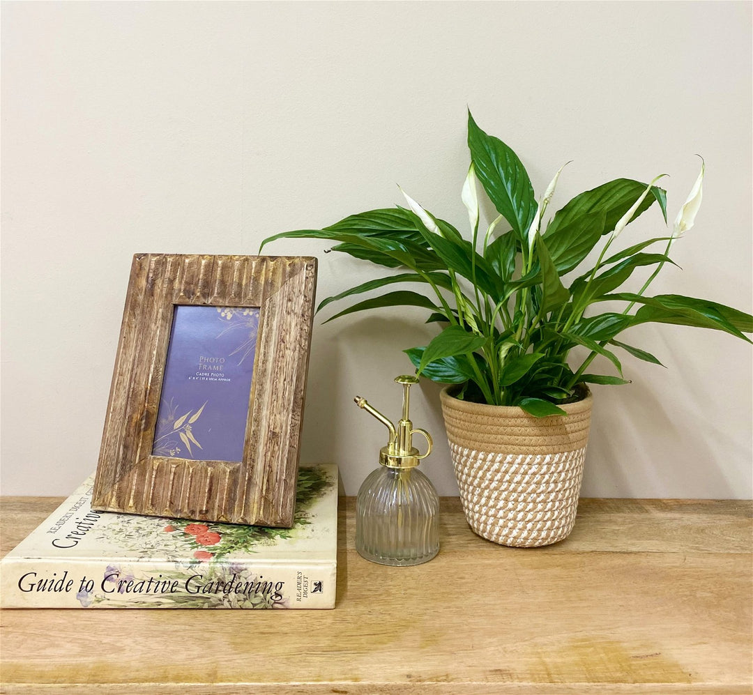 Ribbed Wooden Photo Frame