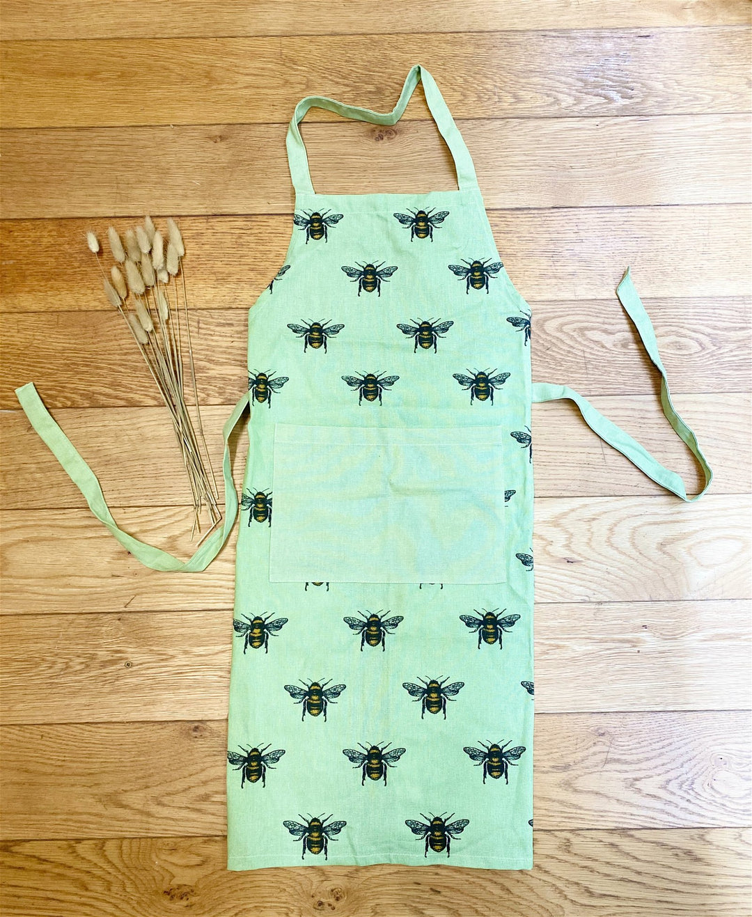 Green Summer Bee Apron