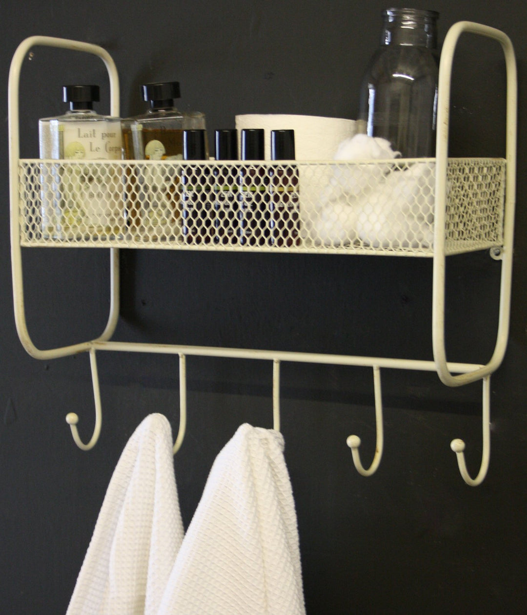 Mesh Wall Shelf With 5 Hooks Cream